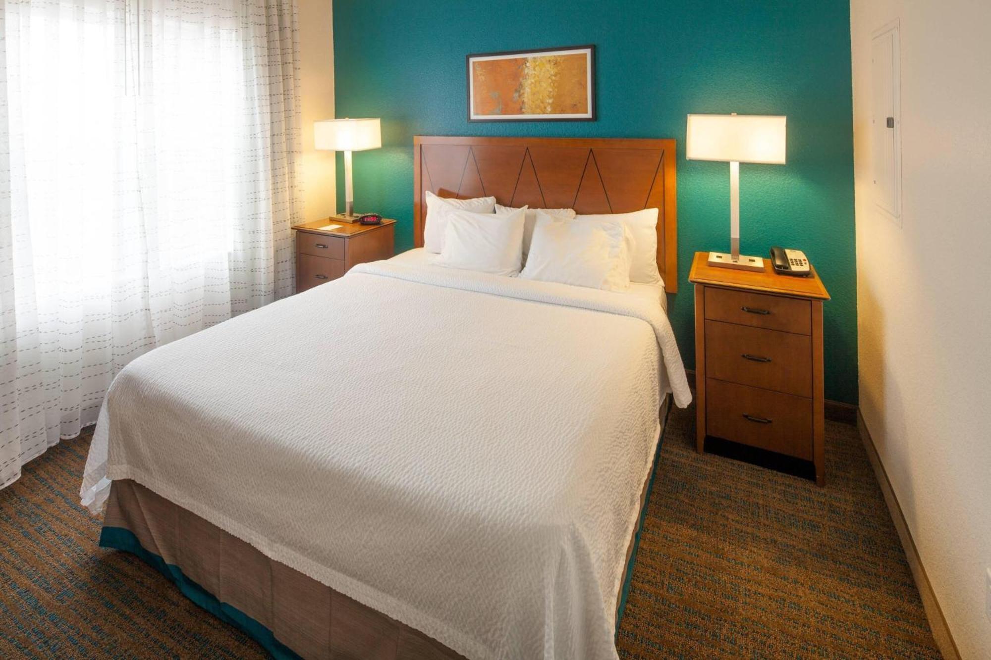 Residence Inn By Marriott Wichita East At Plazzio Exterior photo